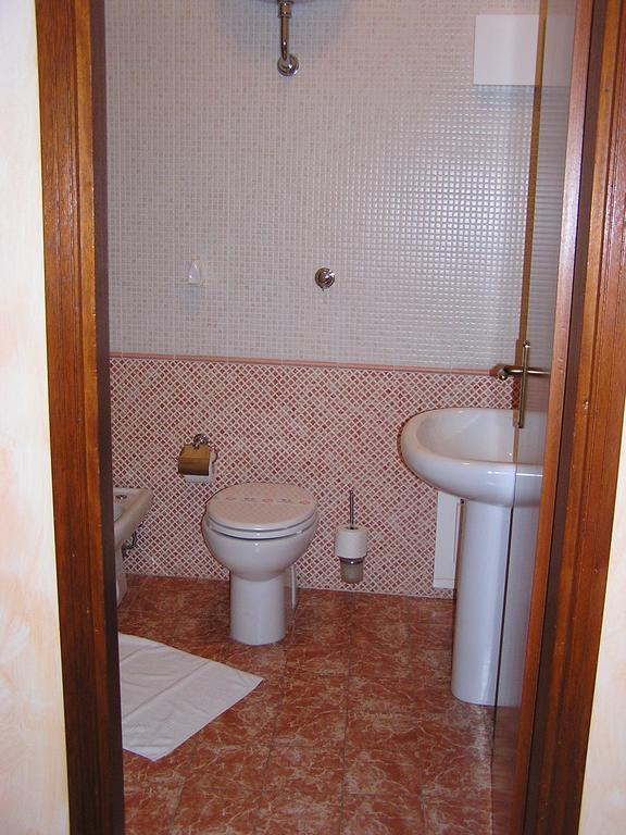 Hotel Mistral Portoscuso Habitación foto