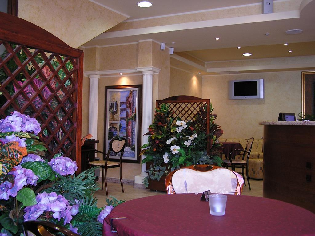 Hotel Mistral Portoscuso Exterior foto